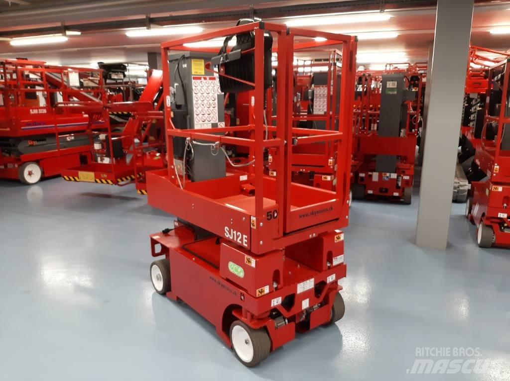 SkyJack SJ12 E Személyemelők