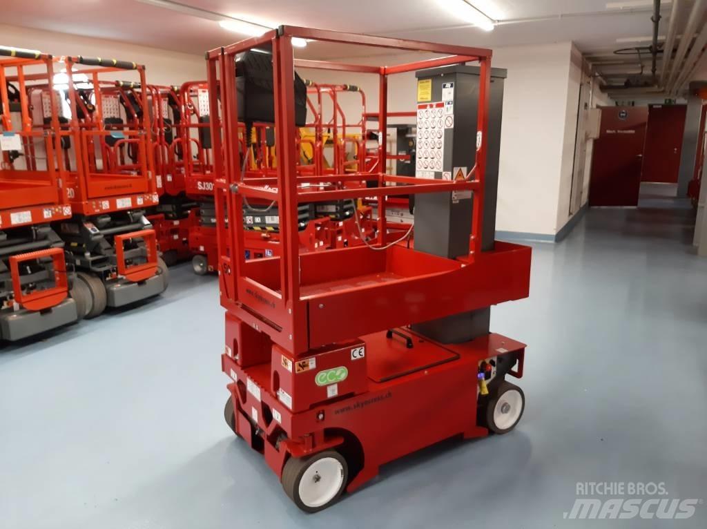 SkyJack SJ12 E Személyemelők