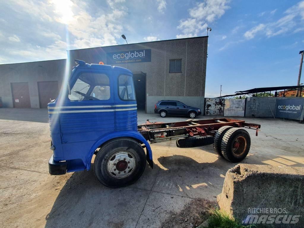 Pegaso COMET 1090 Fülkés alváz