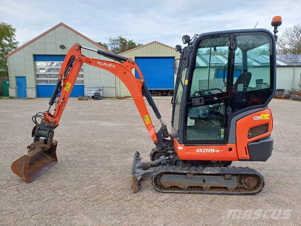 Kubota KX 019-4 Mini kotrók < 7t
