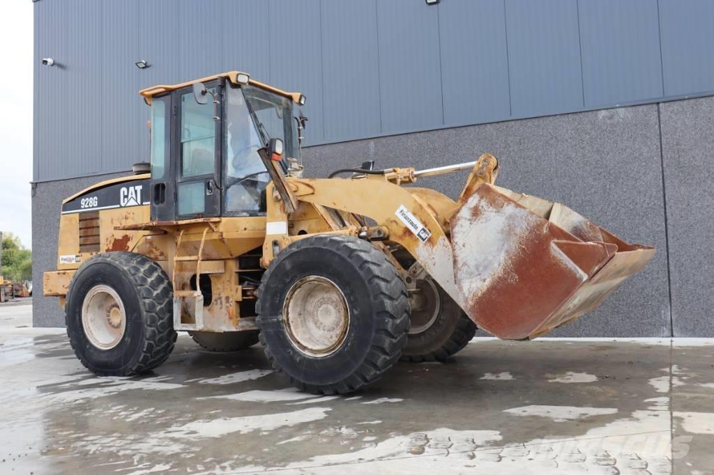 CAT 928 G Gumikerekes homlokrakodók