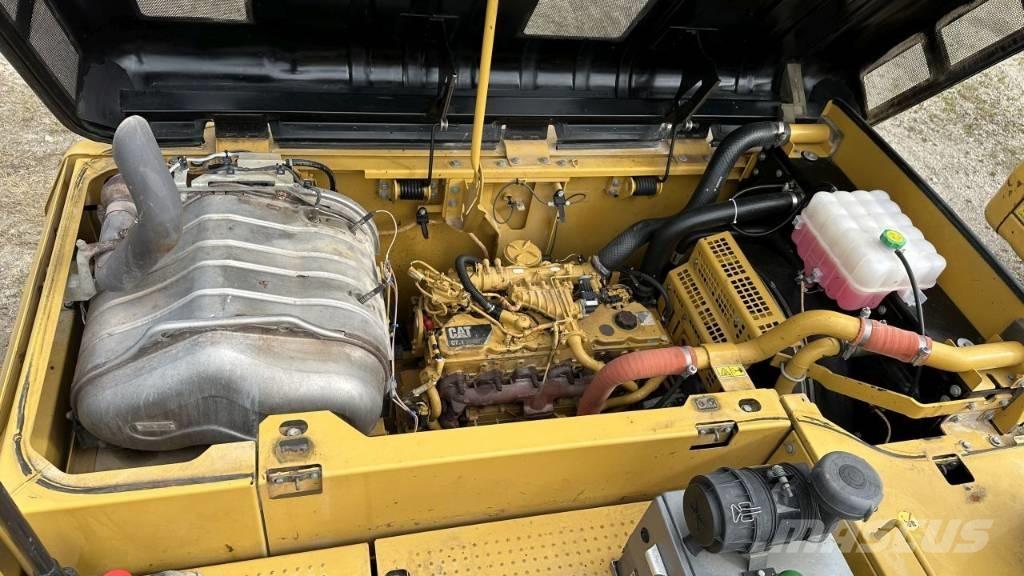 CAT 326F LN Lánctalpas kotrók