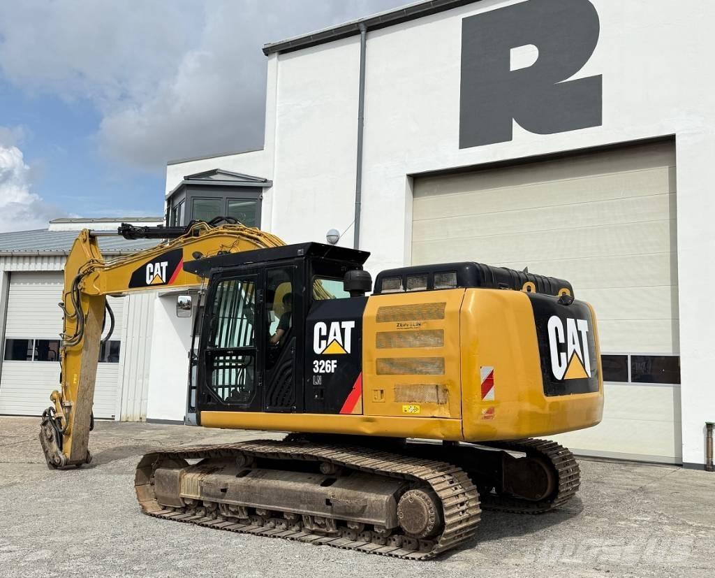 CAT 326F LN Lánctalpas kotrók