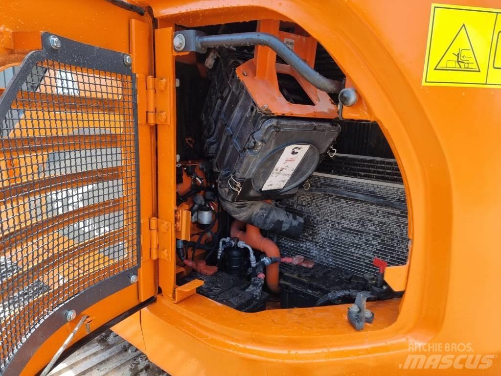Doosan DX 140 LC-3 Lánctalpas kotrók