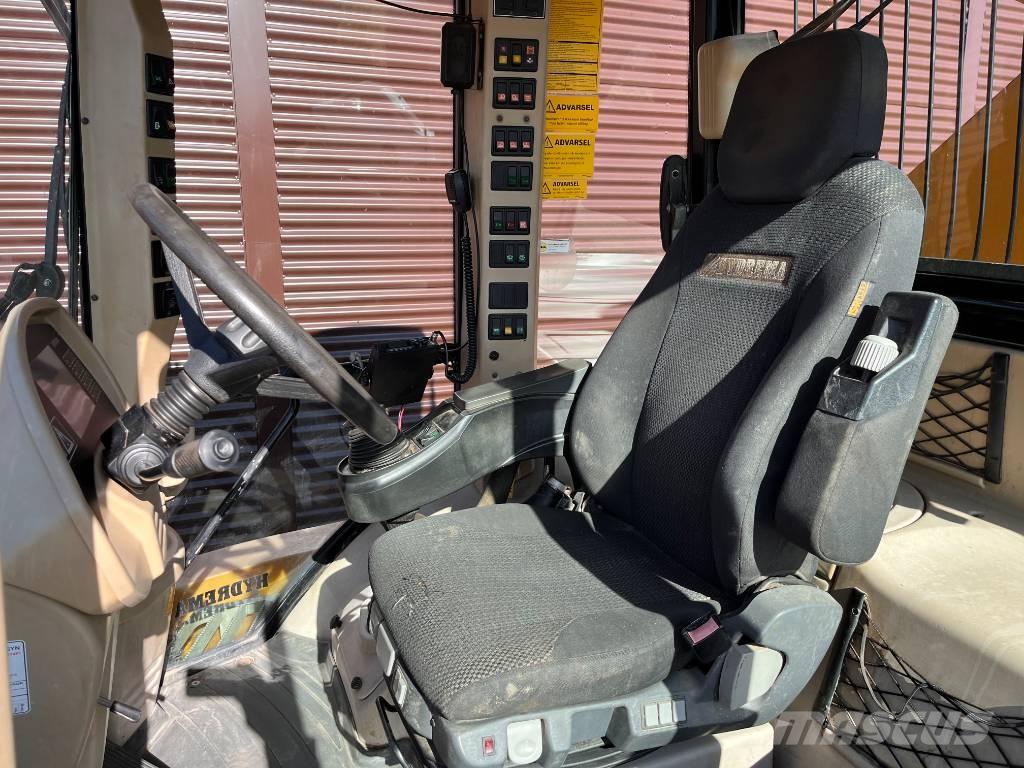 Hydrema 922D Dömperek