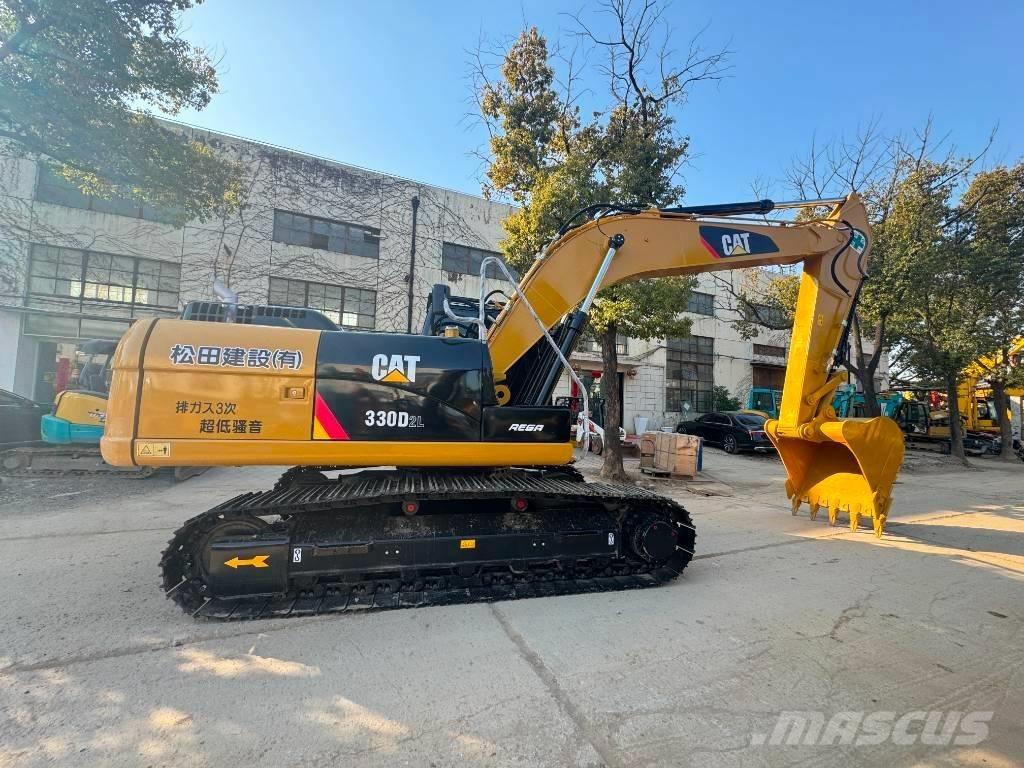 CAT 330D2L Lánctalpas kotrók