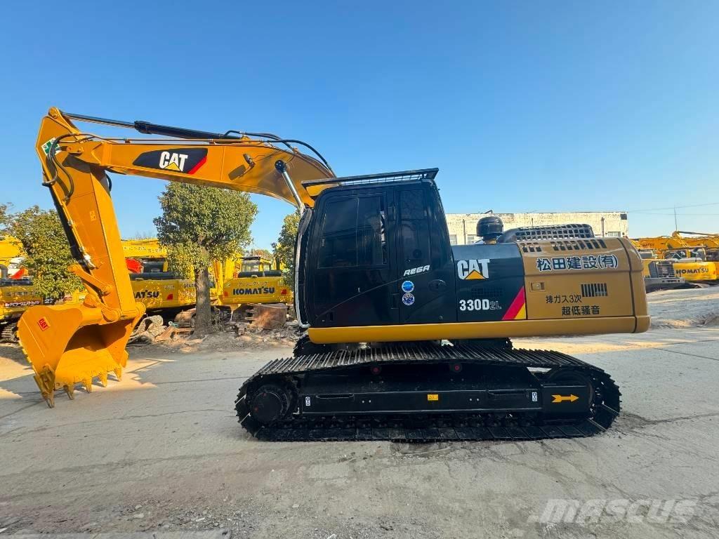 CAT 330D2L Lánctalpas kotrók