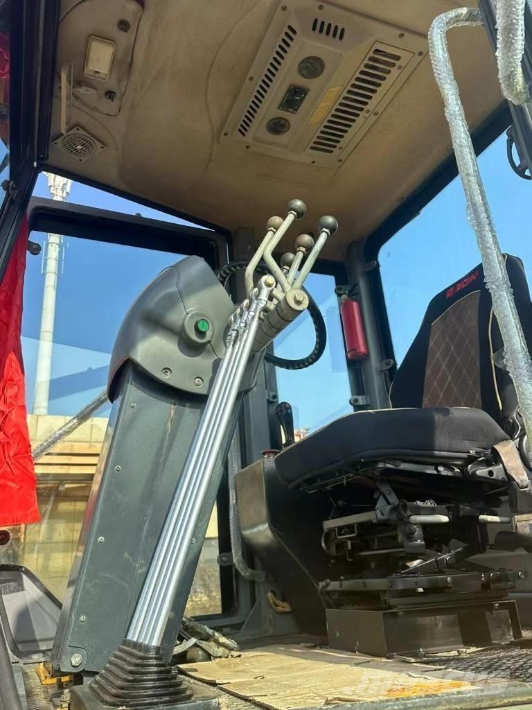 XCMG GR 2153 Gréderek