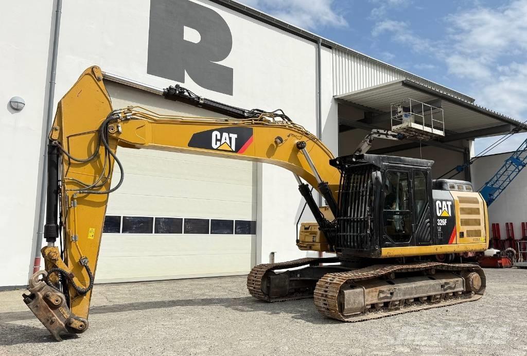 CAT 326F LN Lánctalpas kotrók