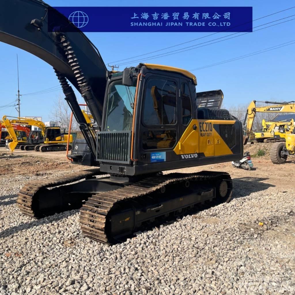 Komatsu PC 210 Lánctalpas kotrók