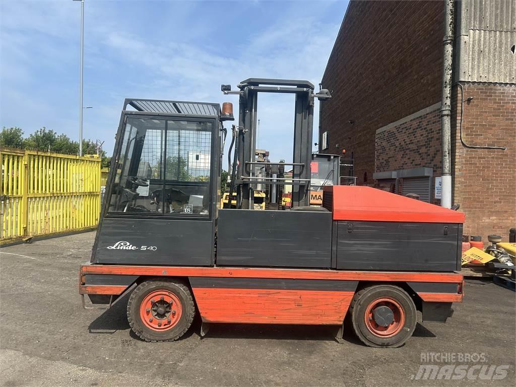 Linde S40 Oldalvillás targonca