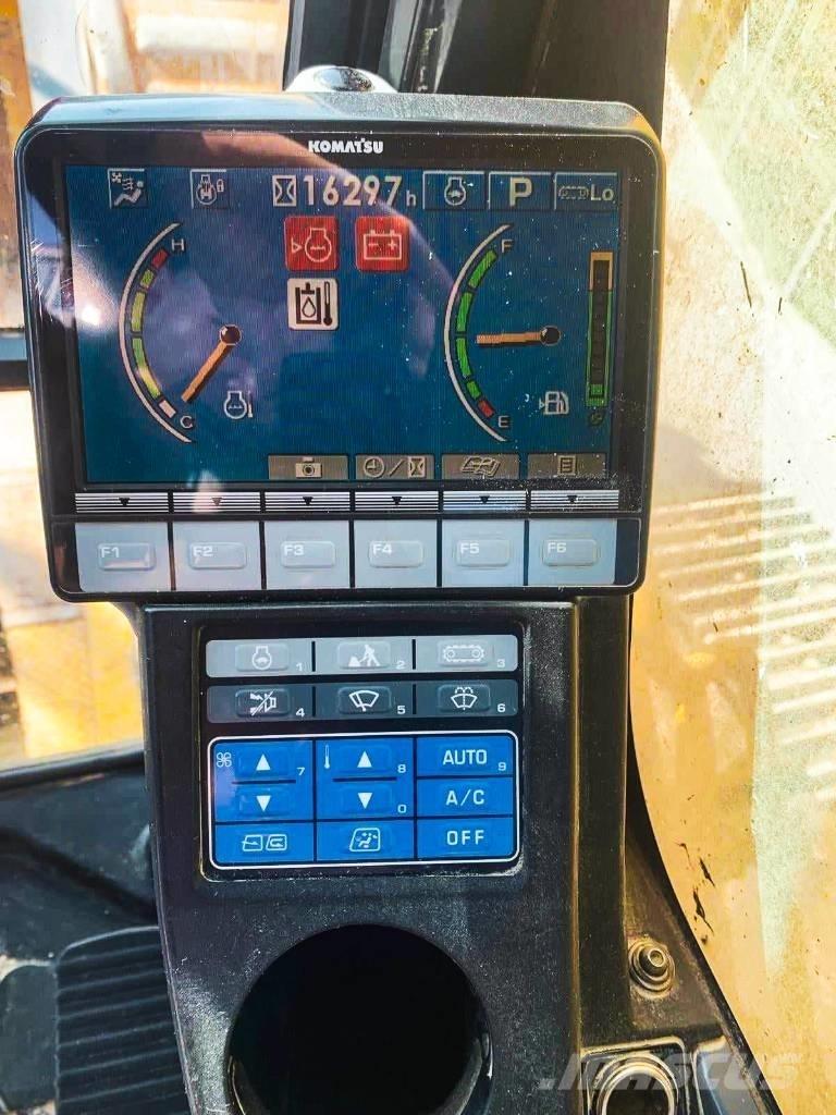 Komatsu PC 230 NHD Lánctalpas kotrók