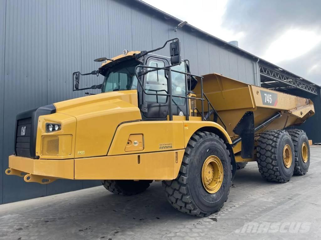 CAT 745 04A Csuklósdömperek
