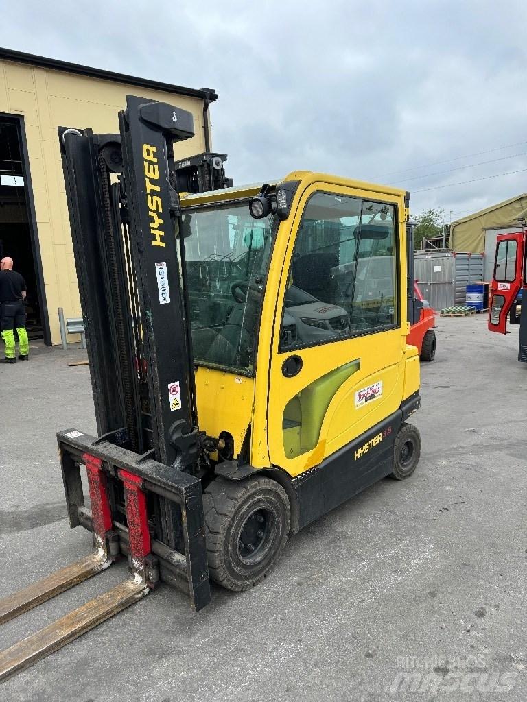 Hyster J3.5XN Elektromos targoncák