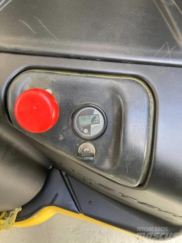 Hyster S 1.6 Gyalogkíséretű targonca