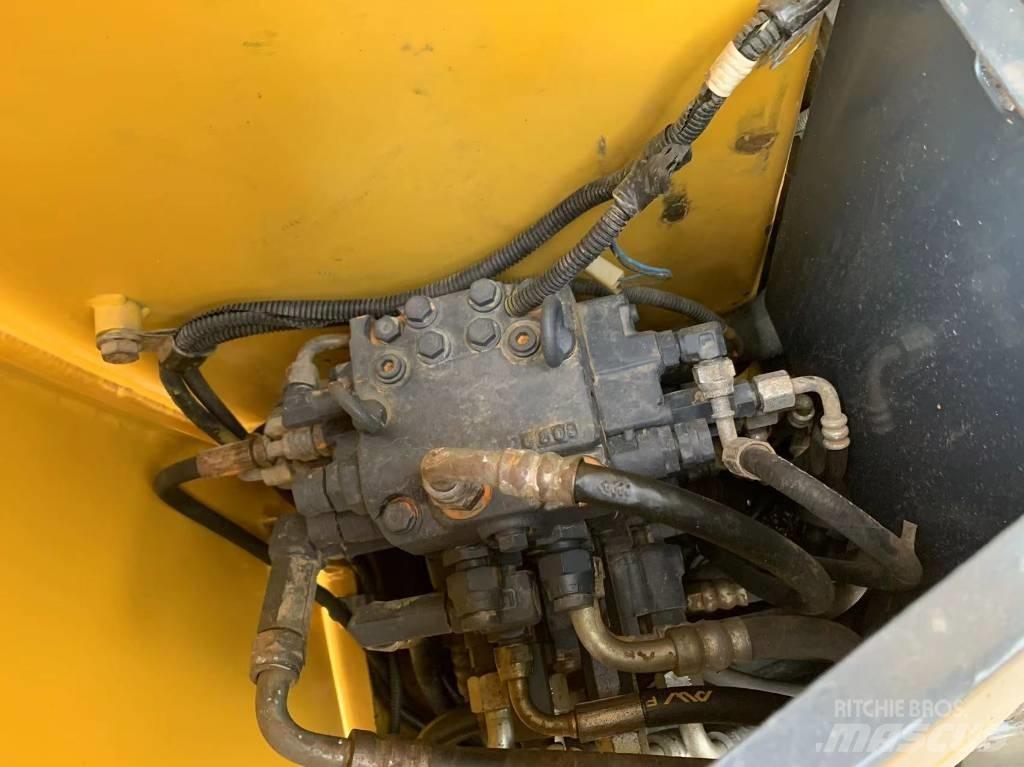 Komatsu PC 56 Mini kotrók < 7t
