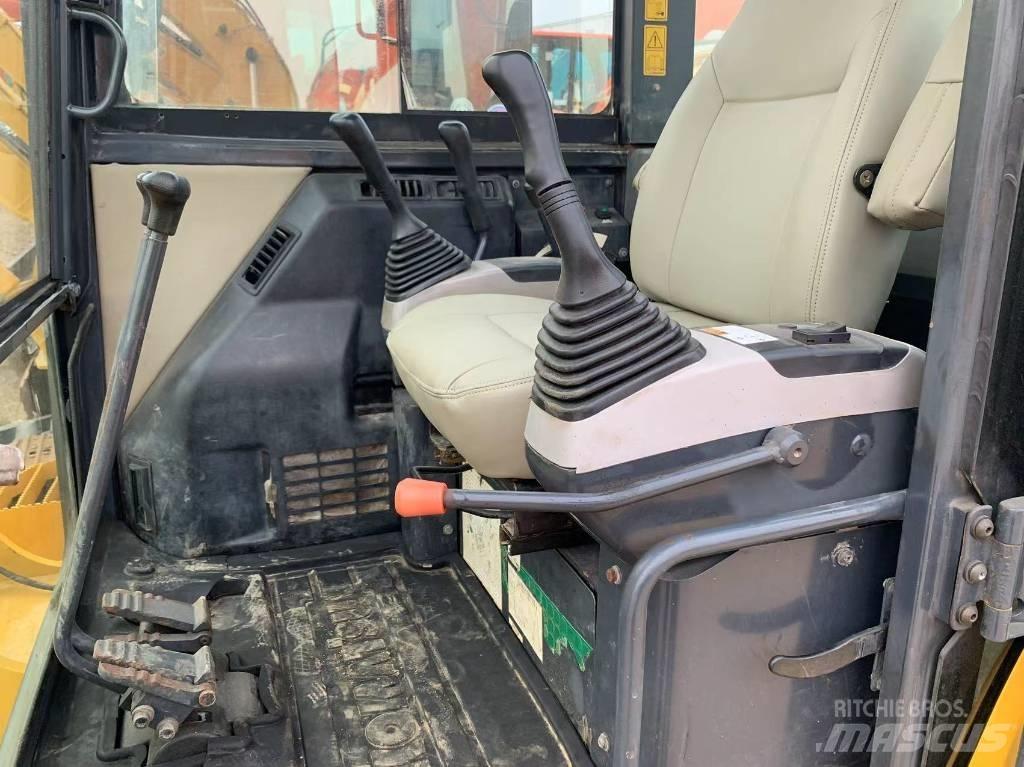 Komatsu PC 56 Mini kotrók < 7t