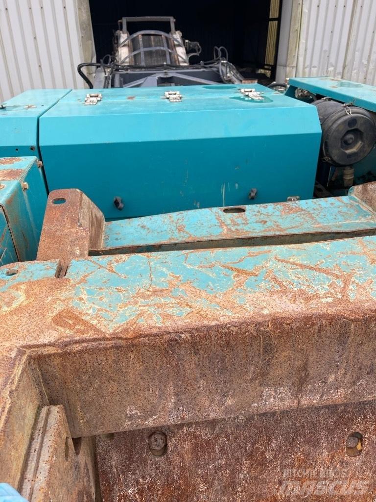 PowerScreen PTR400 Mobil törőgépek