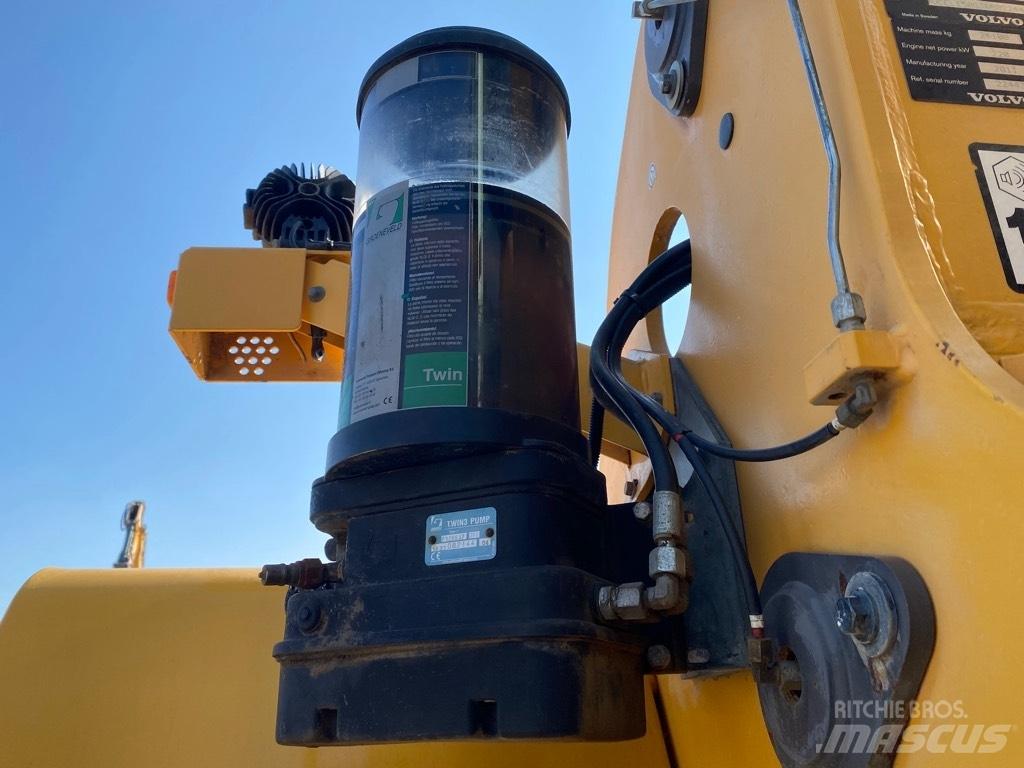 Volvo L 150 G Gumikerekes homlokrakodók