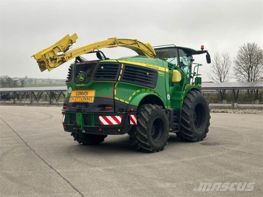 John Deere 9800i Önjáró szecskázók