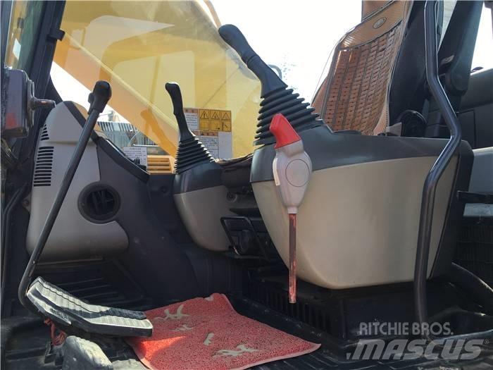 Komatsu PC 200-8 Lánctalpas kotrók