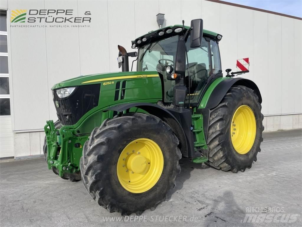 John Deere 6250R Traktorok