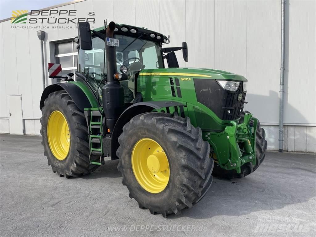 John Deere 6250R Traktorok