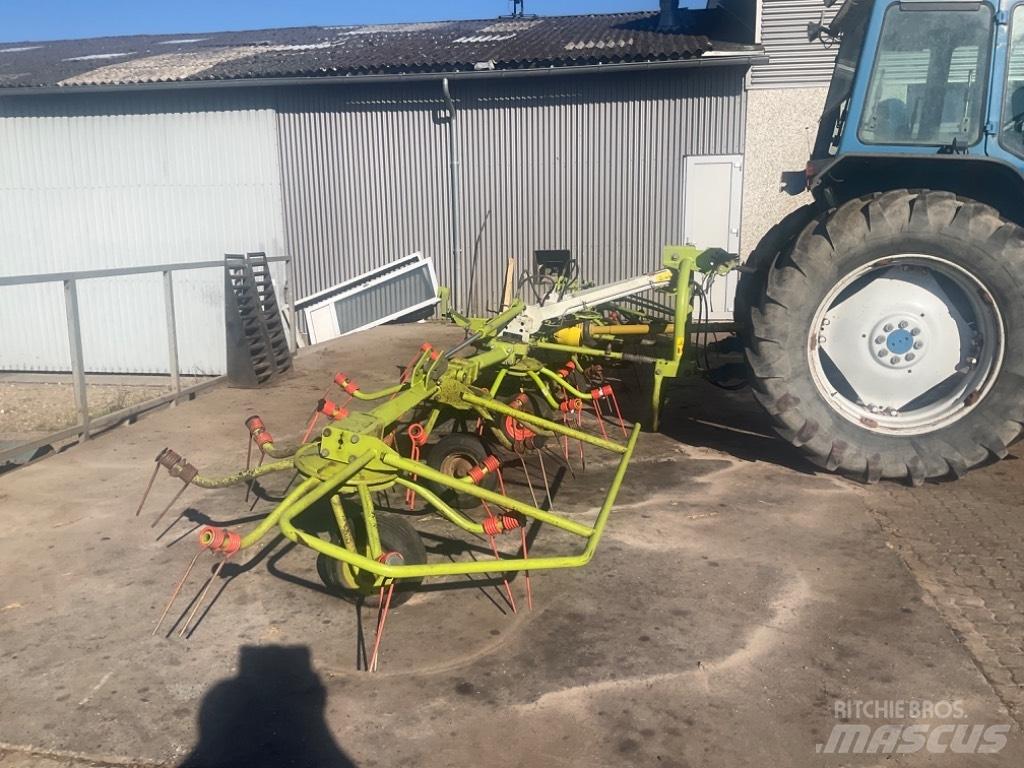 CLAAS Volto 770 Rendkészítő