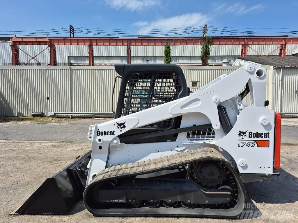Bobcat T 740 Kompaktrakodók
