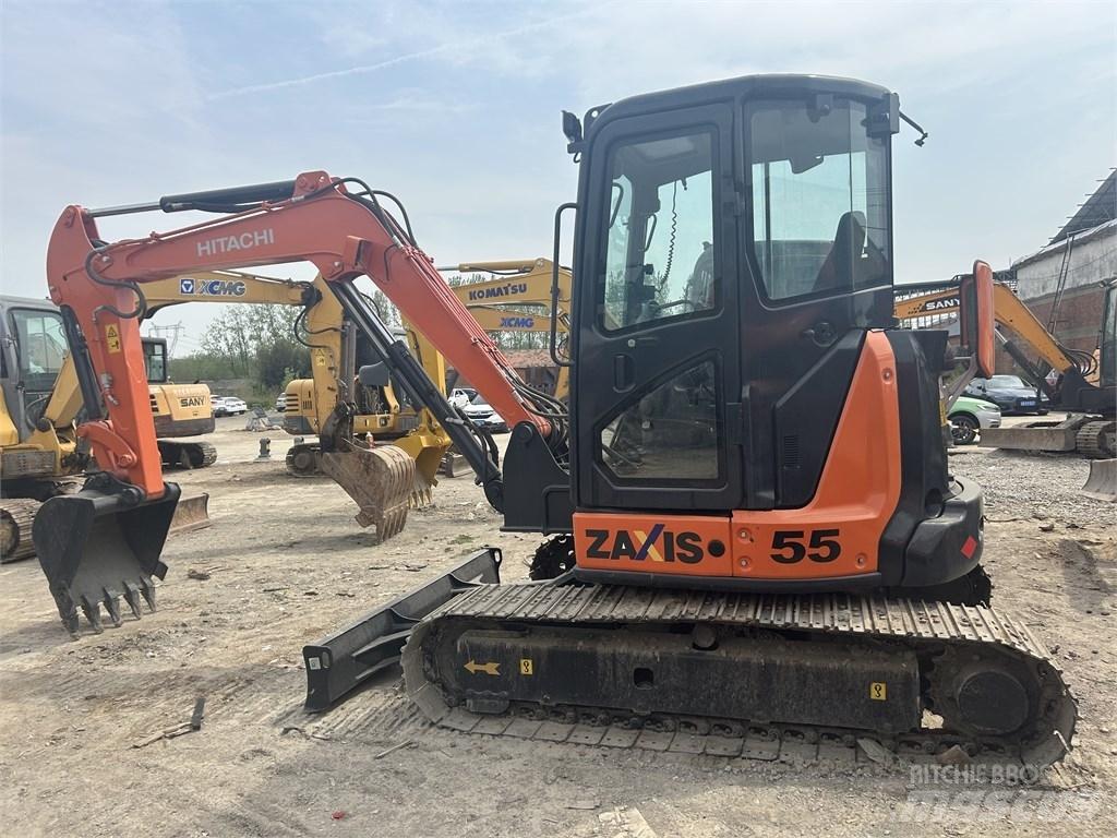 Hitachi ZX55 Mini kotrók < 7t