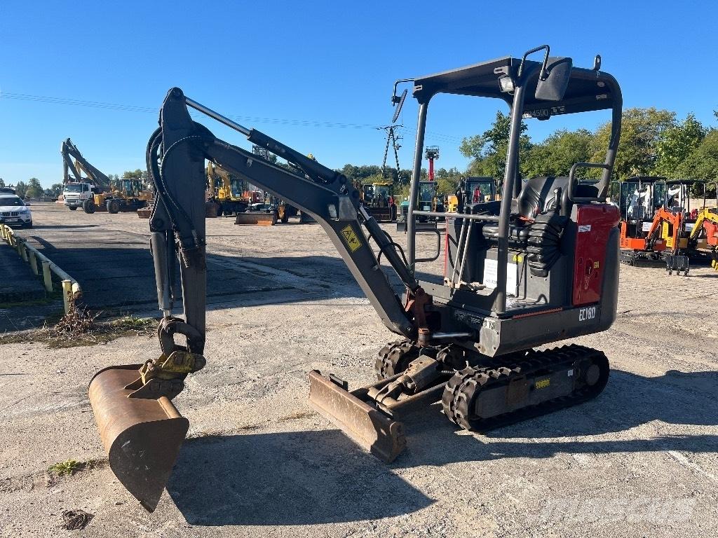Volvo EC18D Mini kotrók < 7t