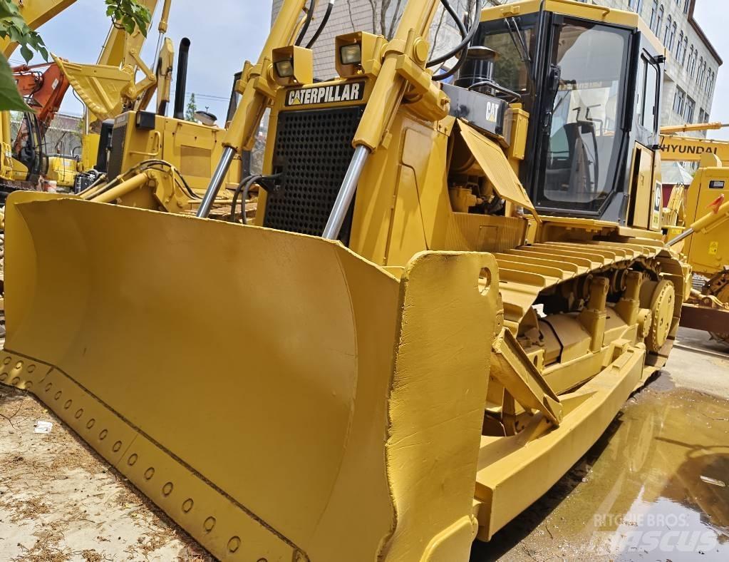 CAT D 7 G Gréderek
