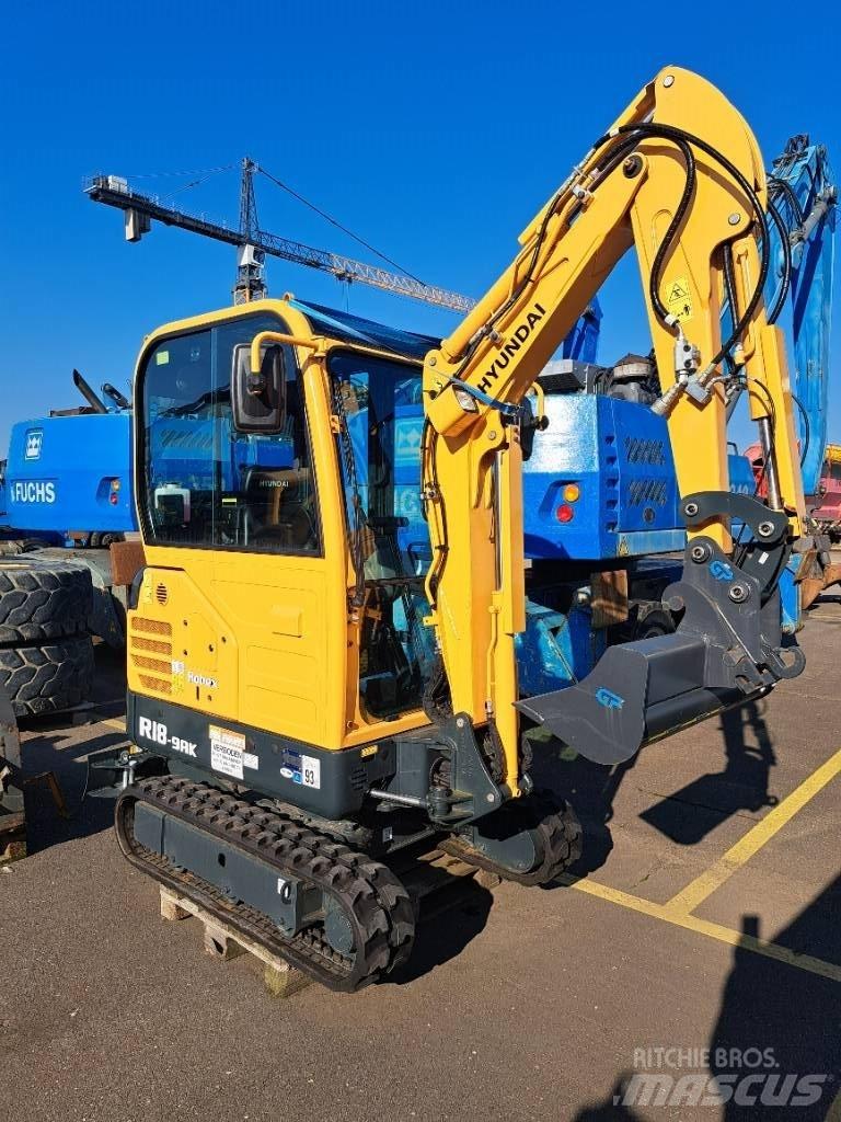 Hyundai R18-9AK Mini kotrók < 7t