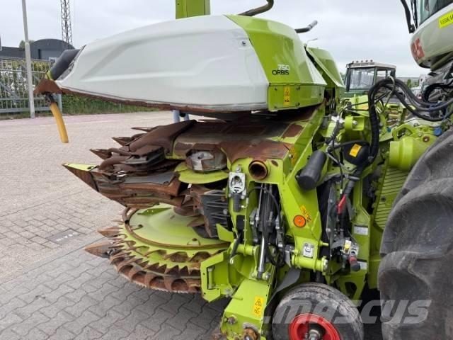 CLAAS Orbis 750 - i 63 Önjáró szecskázók