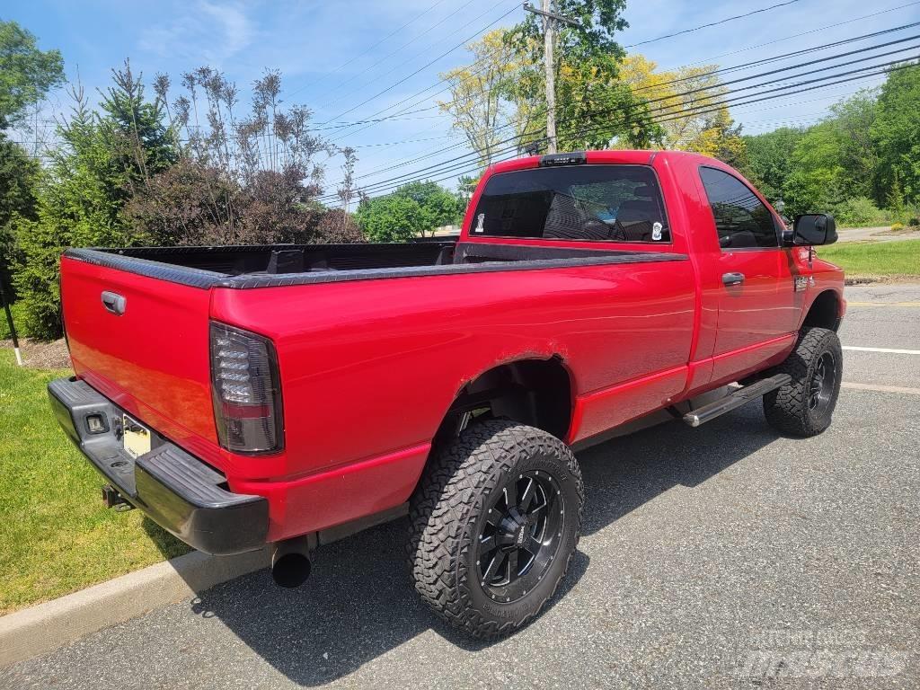 Dodge Ram 2500 Kis teherszállító/Platós kocsi