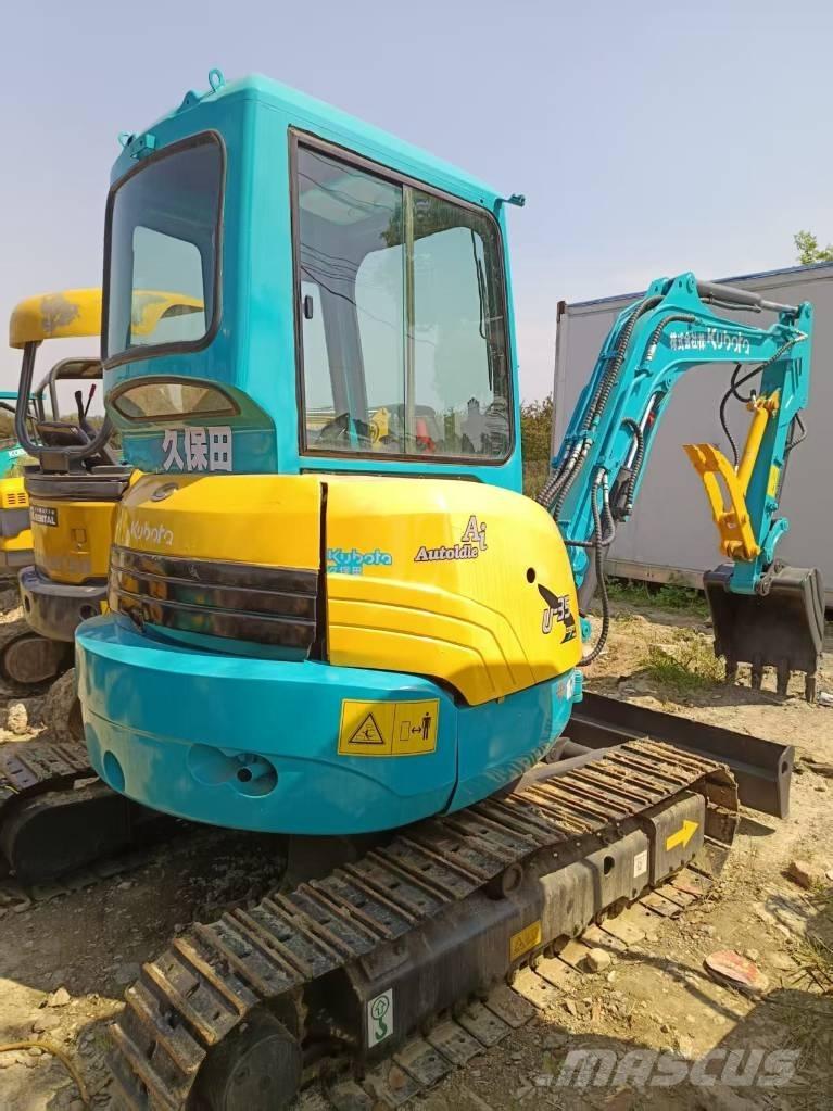 Kubota U 35 Mini kotrók < 7t