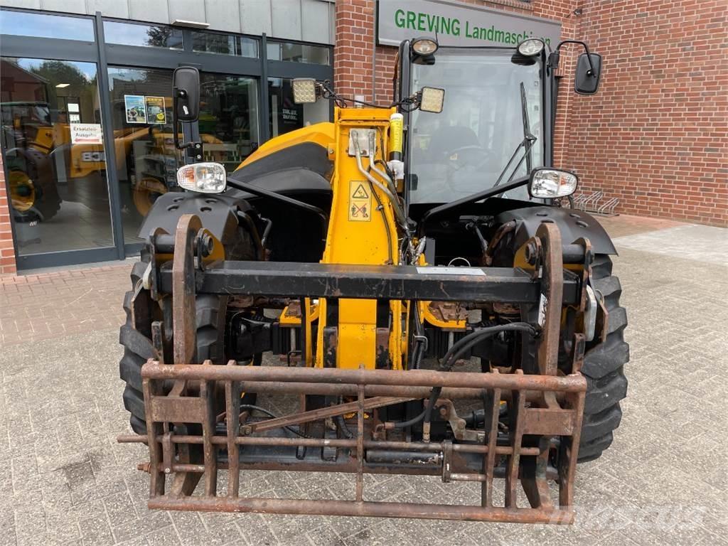 JCB 527-58 Agri Teleszkópos rakodók