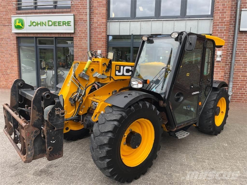 JCB 527-58 Agri Teleszkópos rakodók