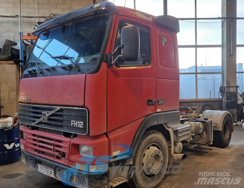 Volvo FH 12 Nyergesvontatók