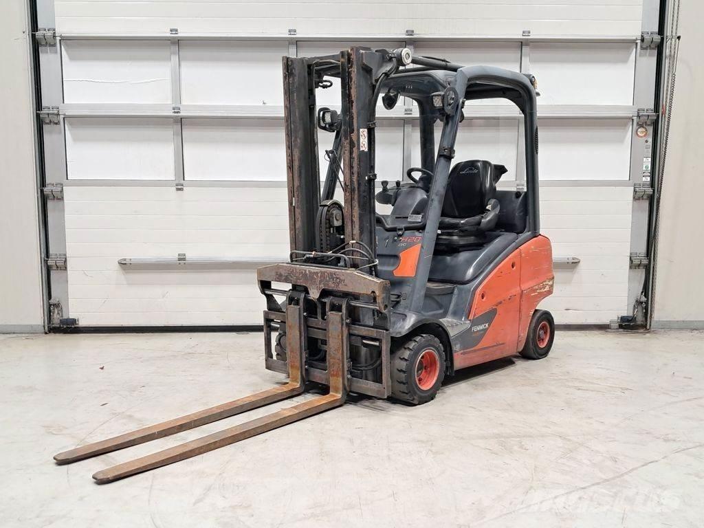 Linde H20T-01 Gázüzemű targoncák
