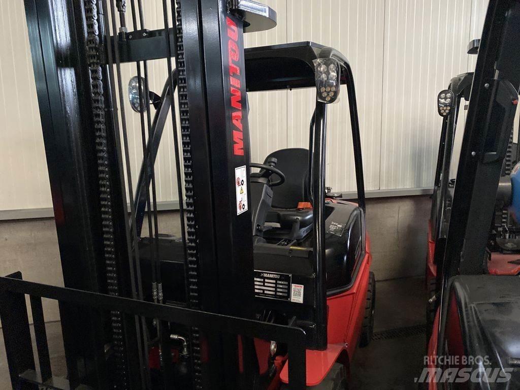 Manitou MI35G Gázüzemű targoncák