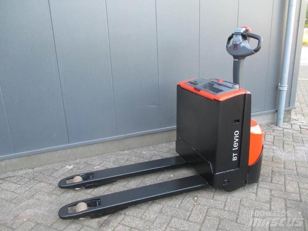 BT LWE 160 Alacsony emelőkocsi