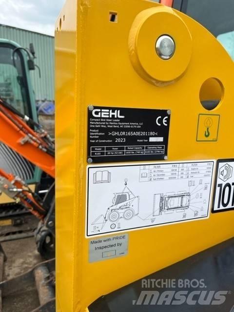 Gehl R 165 Kompaktrakodók