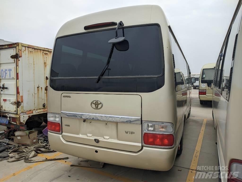 Toyota Coaster Bus Mini buszok
