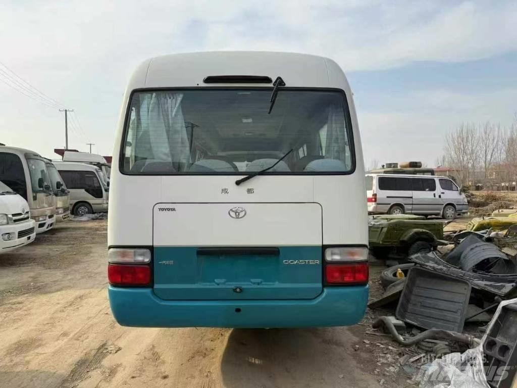 Toyota Coaster Bus Mini buszok
