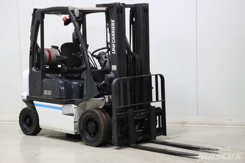 Nissan U1D2A20LQ Gázüzemű targoncák