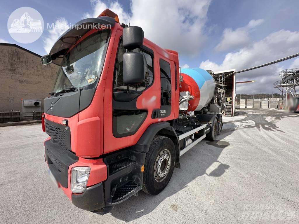 Volvo FE 320 Betonkeverők/Betonpumpák