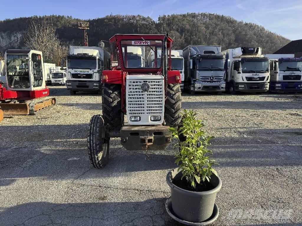 Steyr 980 Schlepper Traktorok