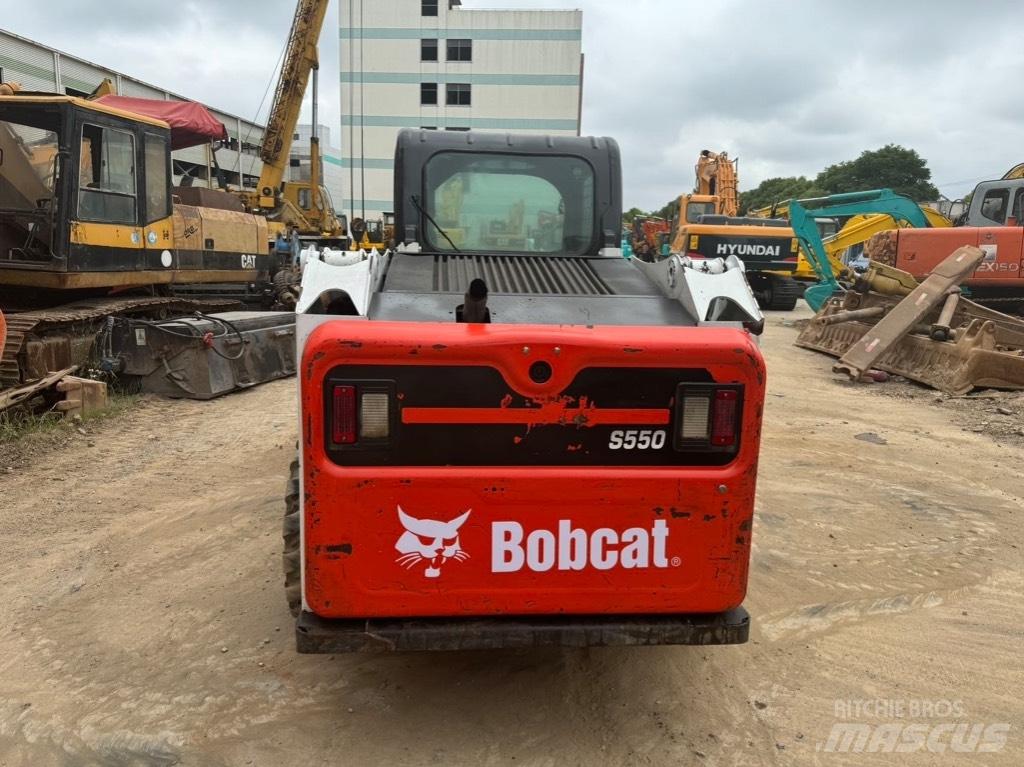 Bobcat S 550 Kompaktrakodók