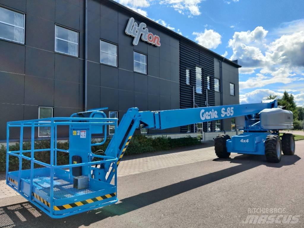 Genie S 85 Bomlift Karos emelők